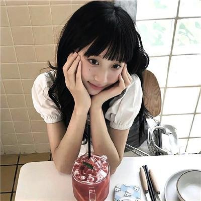 大明湖畔有人家